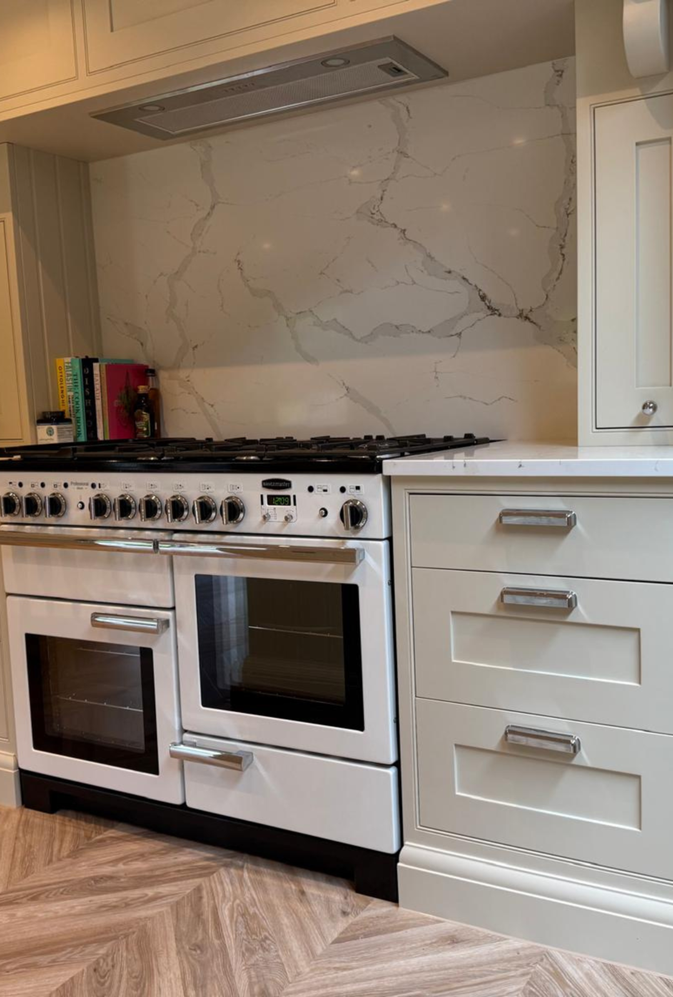 TIMBER          IN-FRAME SHAKER