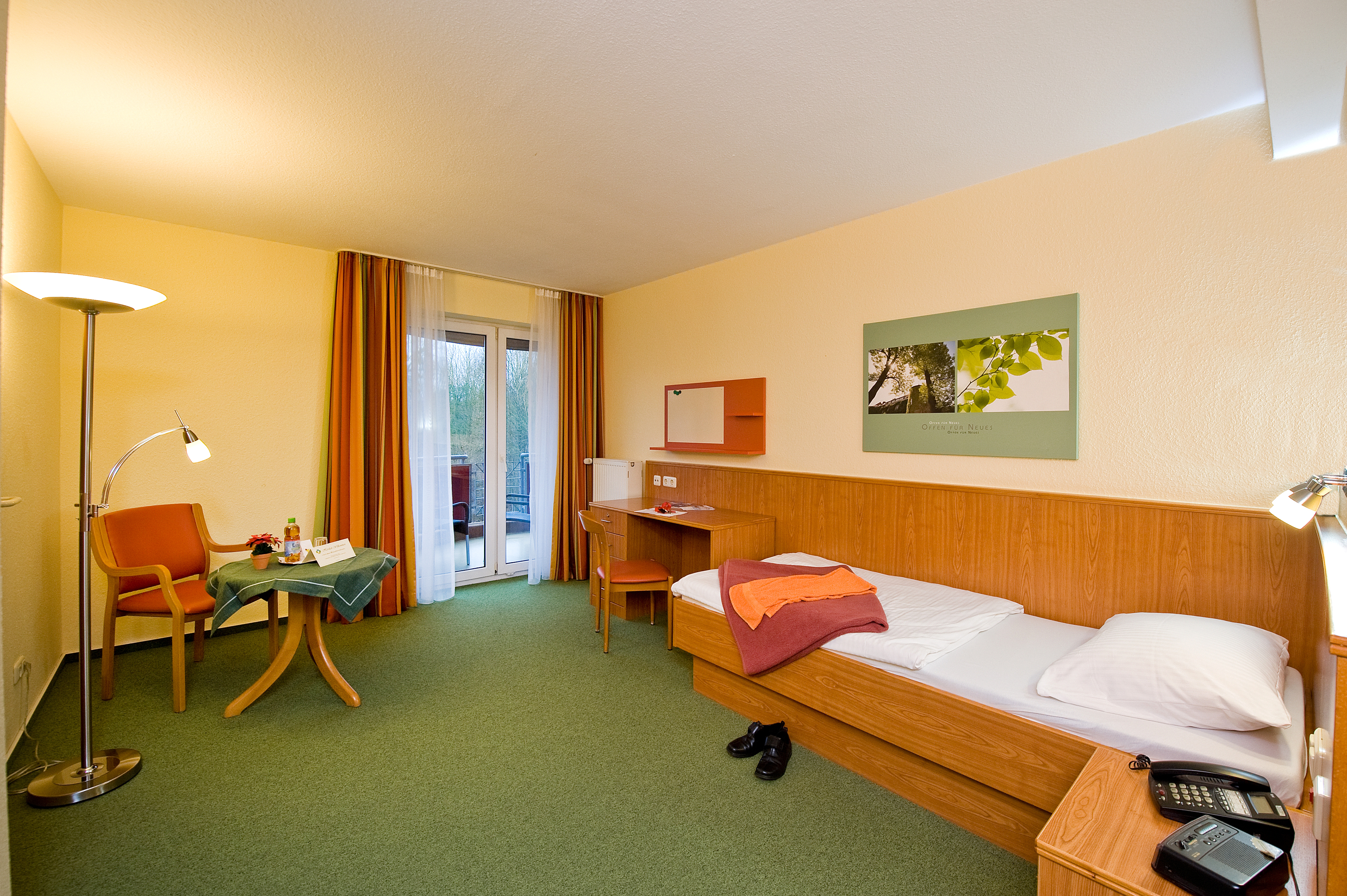 Patientenzimmer Dr. Becker Burg-Klinik