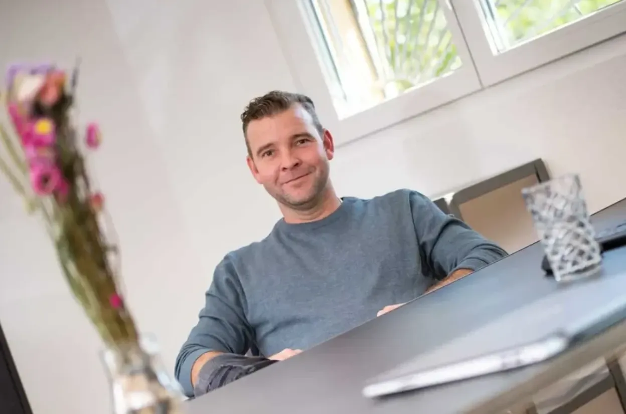 Simon Lauber, Immobilienexperte