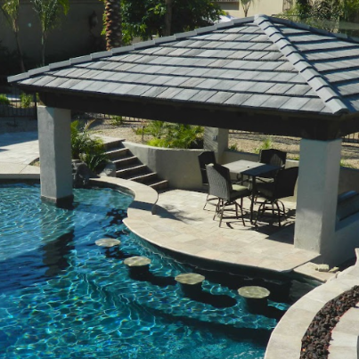 Swim-up Bar