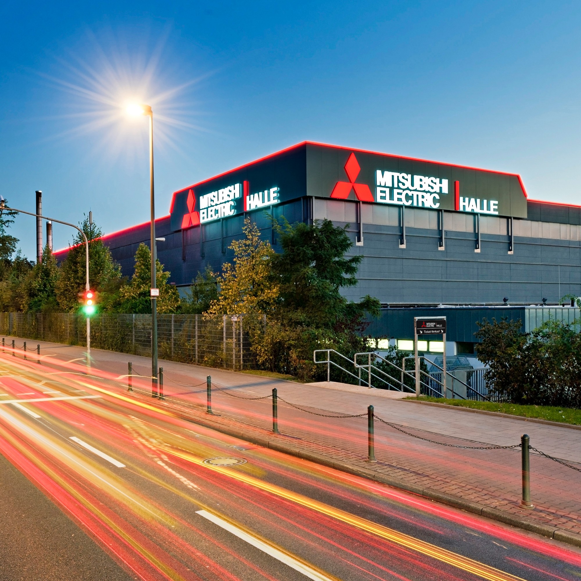 MITSUBISHI ELECTRIC HALLE